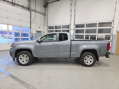 Used 2022 Chevrolet Colorado LT w/ Fleet Safety Package image 2