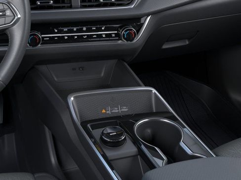 New 2026 Chevrolet Equinox LT w/ Convenience Package II AWD/4WD image 23