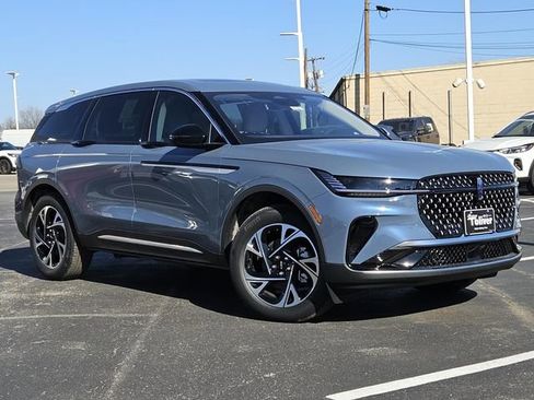 New 2026 Lincoln Nautilus Premier w/ Equipment Group 102A image 2