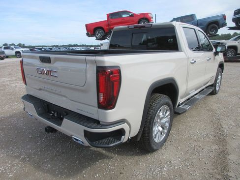 New 2026 GMC Sierra 1500 Denali AWD/4WD image 4