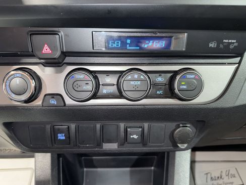 Used 2023 Toyota Tacoma SR AWD/4WD image 22
