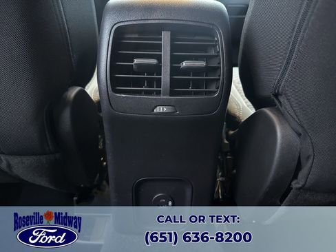 Used 2022 Ford Escape SE w/ Cold Weather Package image 29