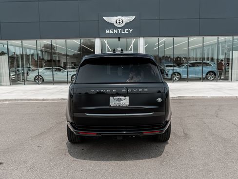 Used 2023 Land Rover Range Rover Autobiography AWD/4WD image 11