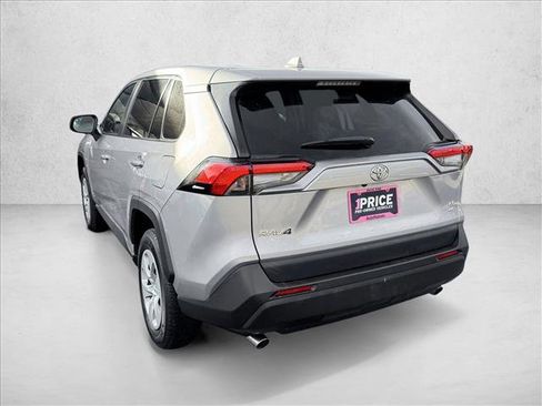 Certified 2024 Toyota RAV4 LE AWD/4WD image 5