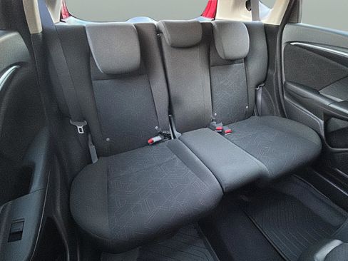 Used 2016 Honda Fit EX image 39