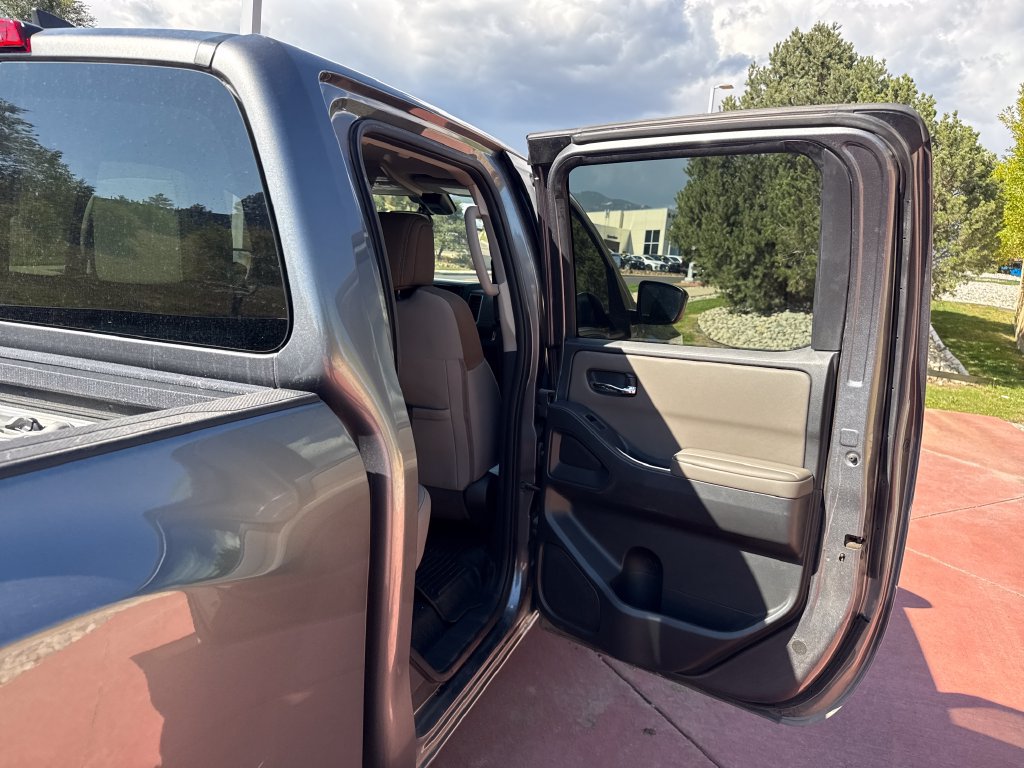 Used 2024 Nissan Frontier SV w/ Technology Package AWD/4WD image 21