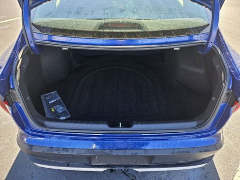 Used 2025 Kia K4 LXS image 17