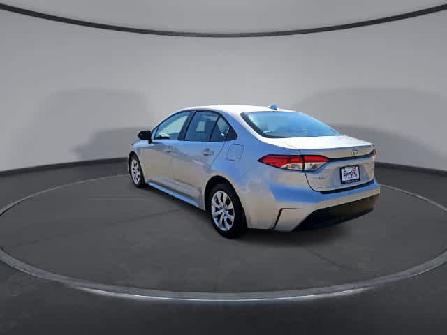 Used 2026 Toyota Corolla LE FWD image 6