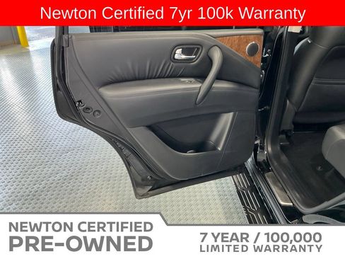 Used 2024 Nissan Armada SL w/ Captain's Chairs Package RWD image 44