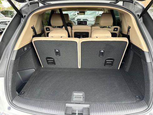 Certified 2026 Acura MDX SH-AWD image 19