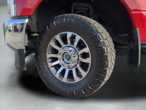 Certified 2022 Ford F350 Lariat w/ Lariat Value Package image 63