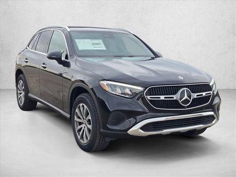 Certified 2026 Mercedes-Benz GLC 300 image 7