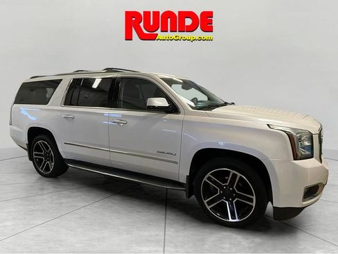 Used 2016 GMC Yukon XL Denali image 7