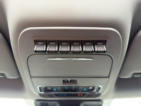 Used 2024 Ford F250 Lariat w/ Lariat Ultimate Package AWD/4WD image 45