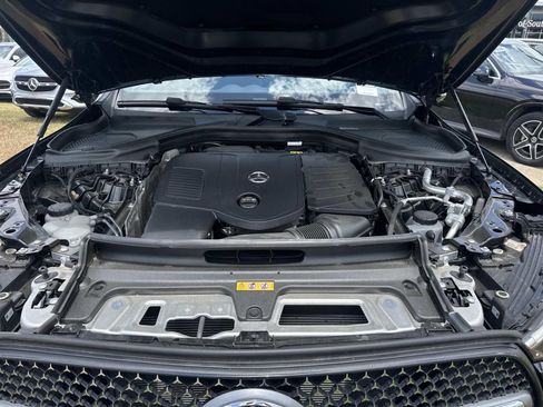 Used 2026 Mercedes-Benz GLC 300 image 10