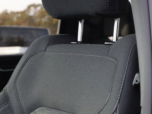 New 2026 RAM 1500 Big Horn AWD/4WD image 13