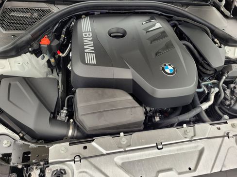 New 2025 BMW 330i xDrive Sedan w/ Convenience Package image 18