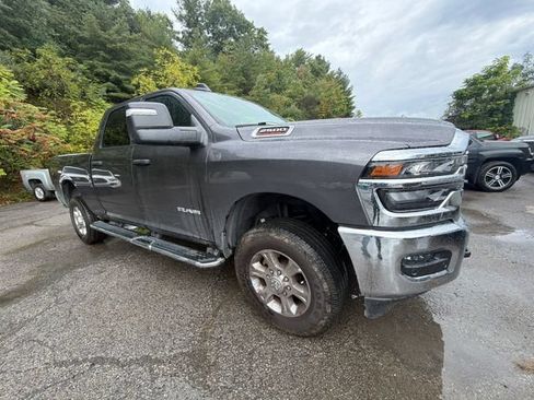 Used 2026 RAM 2500 Big Horn AWD/4WD image 7