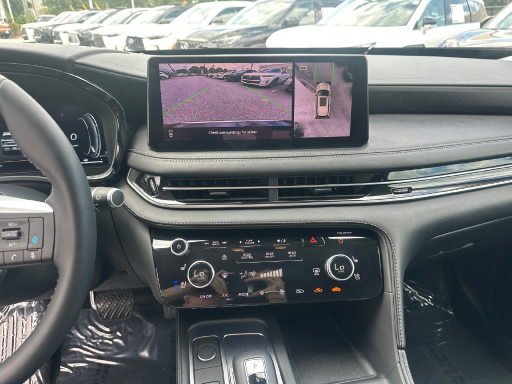 Used 2025 INFINITI QX60 Sensory w/ Vision Package AWD/4WD image 24