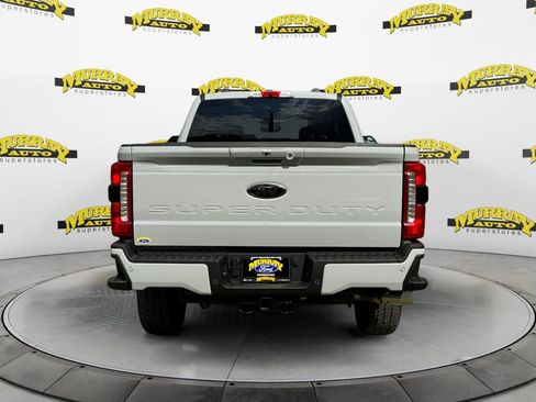 New 2026 Ford F250 Lariat w/ Black Appearance Package image 4