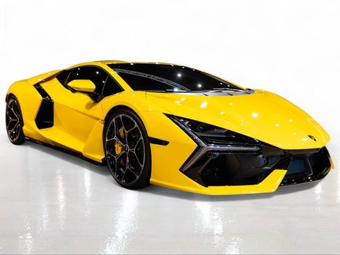 Used 2026 Lamborghini Revuelto AWD/4WD image 8