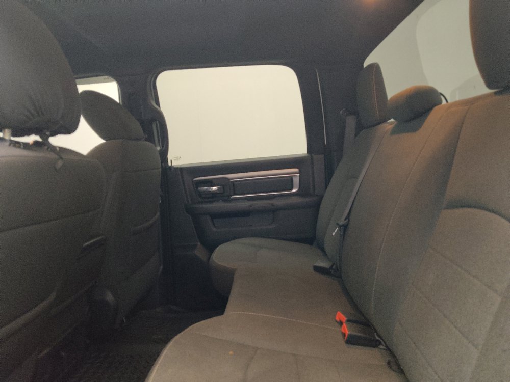 Used 2022 RAM 1500 Warlock AWD/4WD image 18