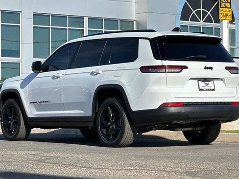 Certified 2023 Jeep Grand Cherokee L Laredo image 5