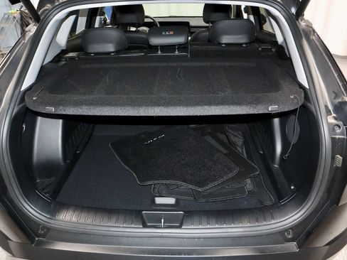 Used 2024 Hyundai Kona Limited AWD/4WD image 14