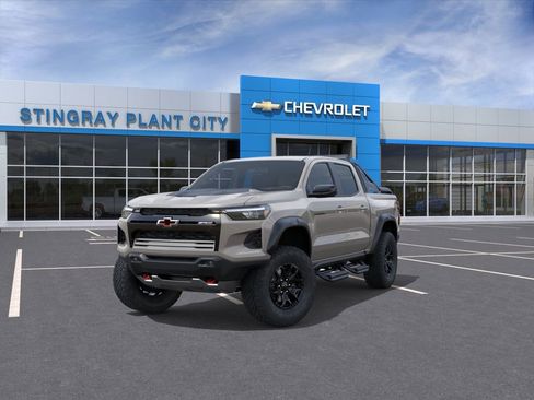 New 2026 Chevrolet Colorado ZR2 w/ Midnight Edition AWD/4WD image 8