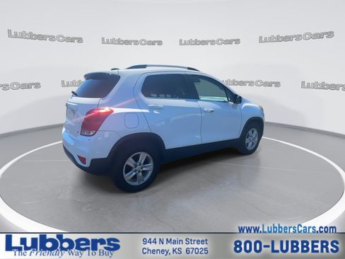 Used 2018 Chevrolet Trax LT w/ LT Convenience Package FWD image 8