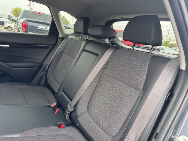 Used 2025 Kia Seltos S FWD image 12