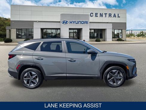 Used 2025 Hyundai Tucson SEL image 9