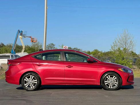 Used 2018 Hyundai Elantra SEL FWD image 6