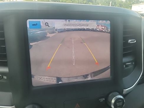 Used 2022 RAM 1500 Big Horn RWD image 6