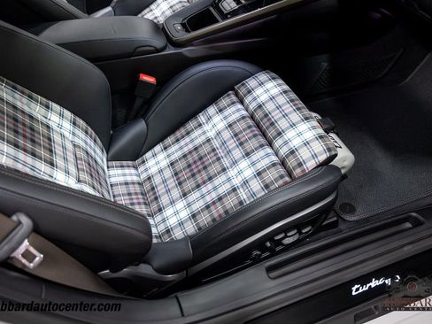 Used 2025 Porsche 911 Turbo S image 27