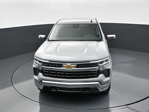 Used 2024 Chevrolet Silverado 1500 LT AWD/4WD image 17