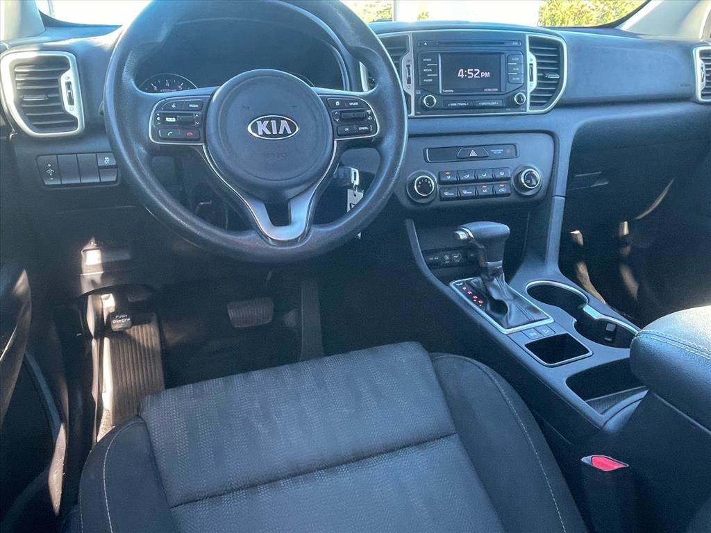 Used 2019 Kia Sportage LX FWD image 9