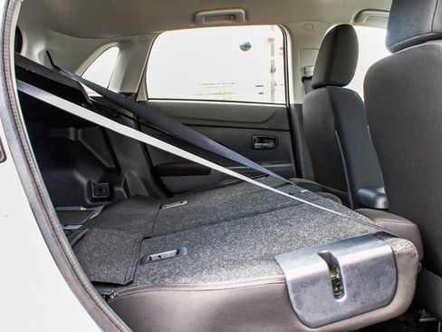 New 2024 Mitsubishi Outlander Sport ES image 32