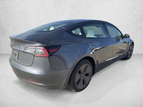 Used 2023 Tesla Model 3 Standard Range RWD image 5