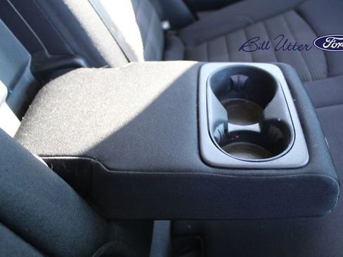 Used 2018 Ford Edge SEL image 14