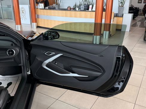 Used 2021 Chevrolet Camaro SS RWD image 21