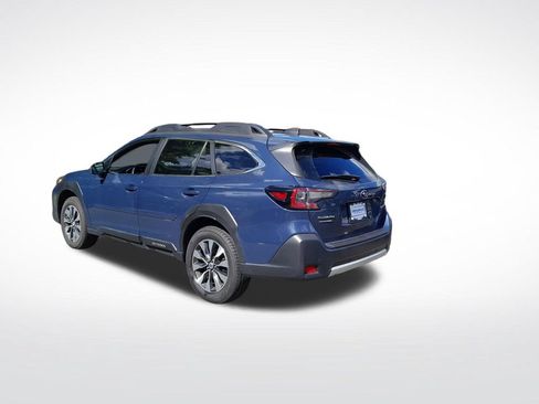 Used 2023 Subaru Outback Limited AWD/4WD image 6