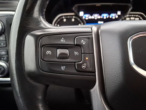 Used 2020 GMC Sierra 3500 Denali w/ Denali Ultimate Package image 23