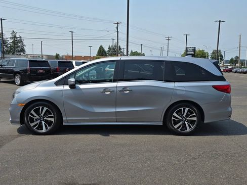 Used 2018 Honda Odyssey Elite image 21