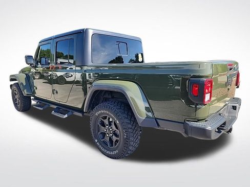 Used 2022 Jeep Gladiator Sport AWD/4WD image 4