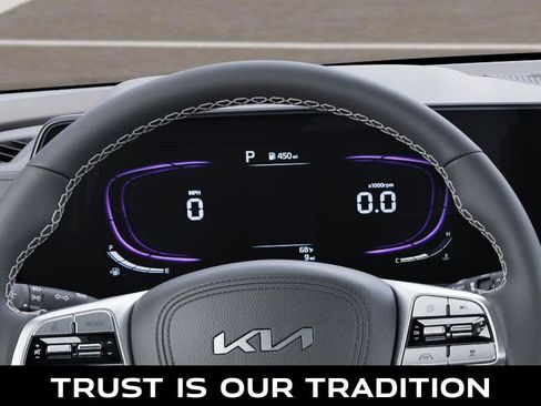 New 2025 Kia Telluride S image 21