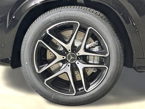 New 2026 Mercedes-Benz GLE 53 AMG 4MATIC Coupe image 12