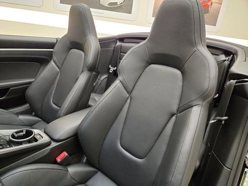 Used 2020 Porsche 911 Carrera S image 30