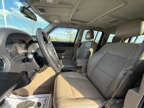 Used 2015 Jeep Patriot High Altitude image 14