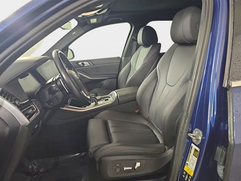 Used 2021 BMW X5 xDrive40i w/ Premium Package image 18